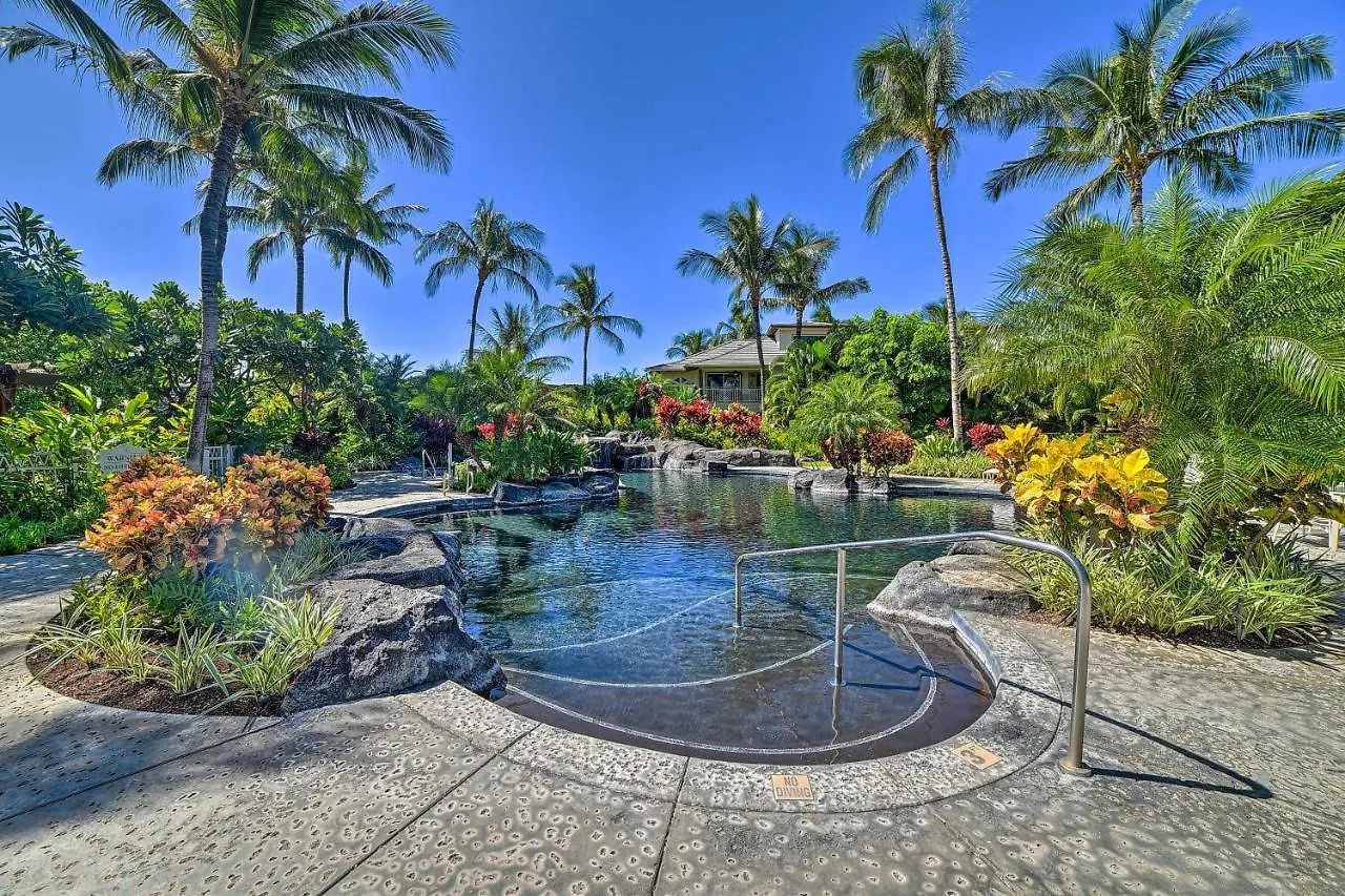 Luxe Maunalani Resort Condo With Pool And Beach Access Waikoloa